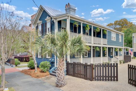 232 Rutledge Avenue