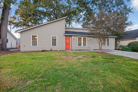 112 Pullman Avenue