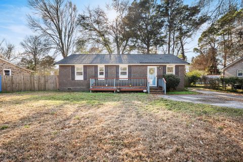 4405 Clovewood Street active home in Woodside Manor, Ladson, SC