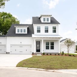295 W Coleman Boulevard