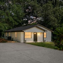 2052 Vestry Drive