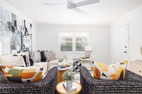 415 Parkdale Drive Apt 2f