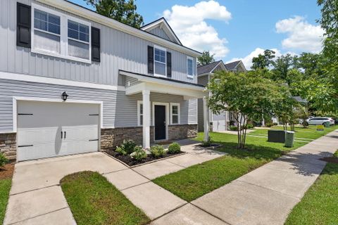 Homes in Ashley Park, Charleston