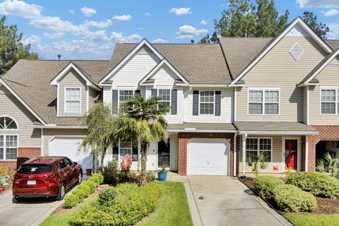 122 Greyson Circle
