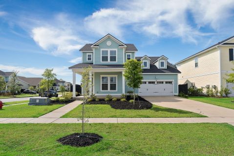 128 Ashworth Drive