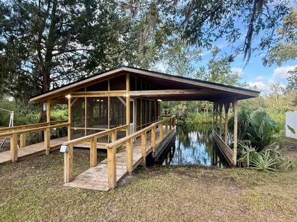 Lot 101 Prices Bridge Lane