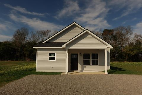 214 Avocada Drive