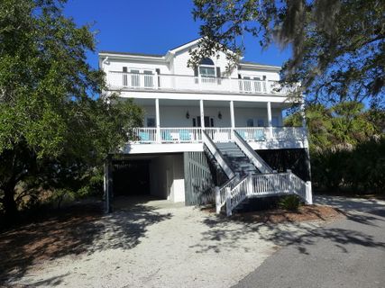 3521 Myrtle Street
