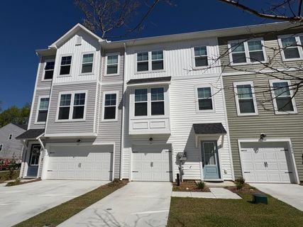 1046 Old Cypress Run