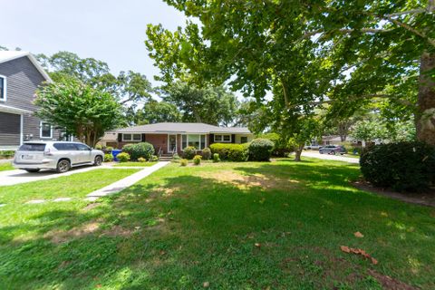 743 Sinlea Avenue