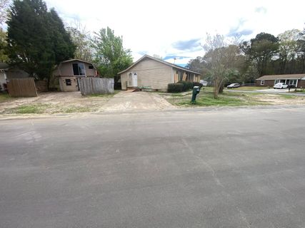 123 Red Cedar Drive