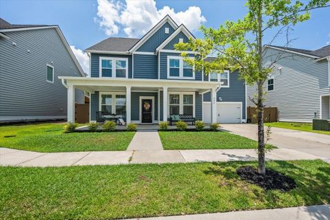 204 Garden Lily Lane