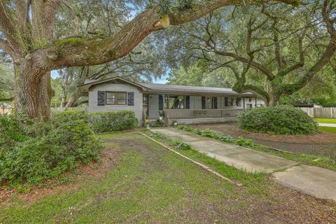 301 Morrison Drive