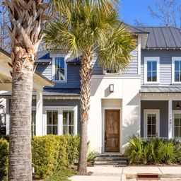 1124 Fulton Hall Lane