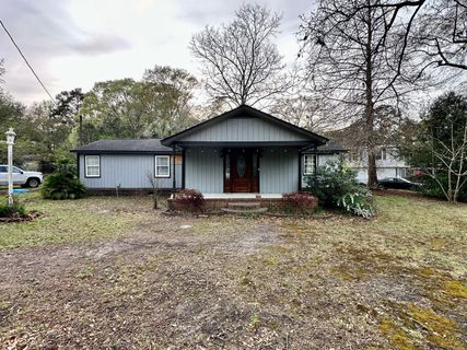 916 Leonard Drive
