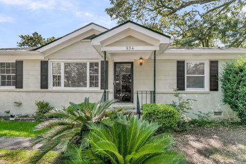 934 Yorktown Drive