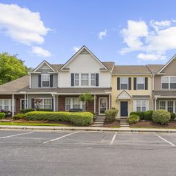 136 Macy Circle