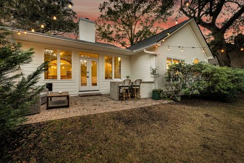 260 Alexandra Drive