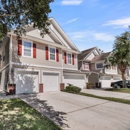 5150 Trump Street 1206