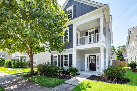 2025 Maybelles Lane