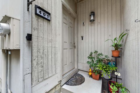 401 Greenmeadow Drive