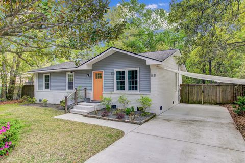 1531 Seacroft Road active home in Westchester, Charleston, SC