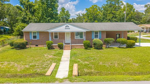 3220 Bonanza Road active home in The Ponderosa, Charleston, SC