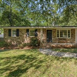 411 Forest Circle