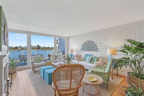 Homes in Wappoo Creek Place, Charleston