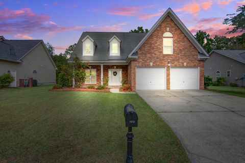 103 Stonewall Court