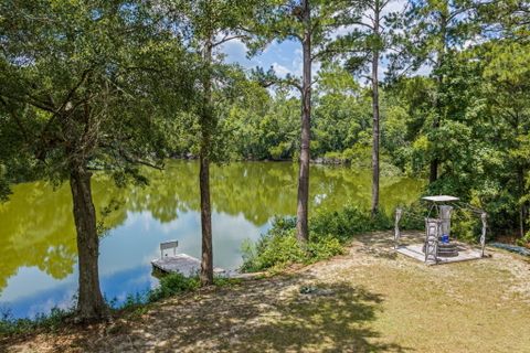 3242 Cape Road