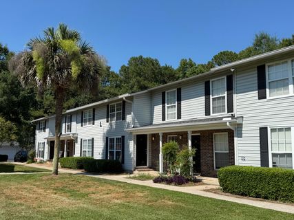 2494 Etiwan Avenue Unit L4