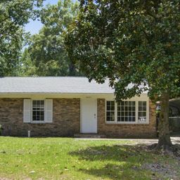 2621 Myrtis Lane
