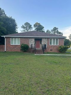 125 Cottonwood Drive