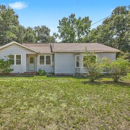 1011 Leonard Drive