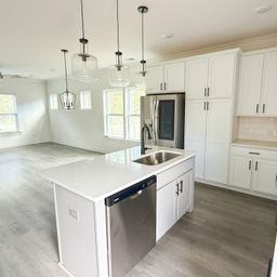 1003 British Drive