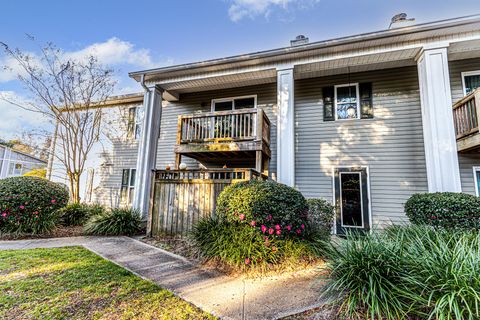 1402 Camp Road 3f active home in Point James, Charleston, SC