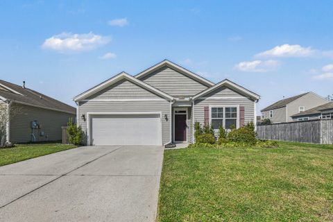 621 Wayton Circle