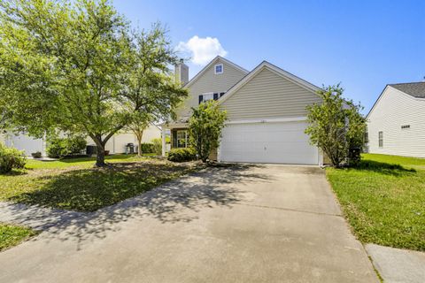 2225 Blakers Boulevard