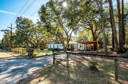 7967 Highway 162