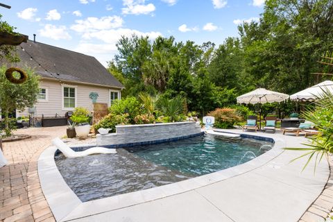 308 Hundred Oaks Parkway