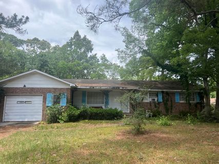 2428 Spring Garden Street