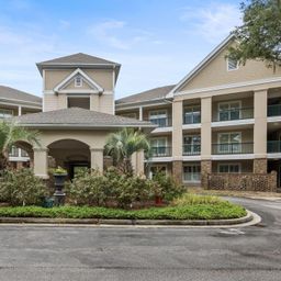 1479 Long Grove Drive 204