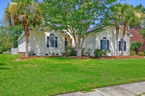 1211 Eagle Landing Boulevard active home in Eagle Landing, Hanahan, SC