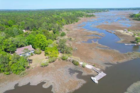 5355 Creek View Lane