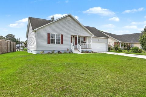 1327 Winterberry Avenue