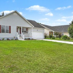 1327 Winterberry Avenue