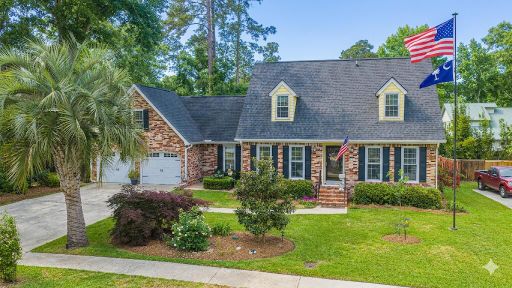 105 Dove Lane