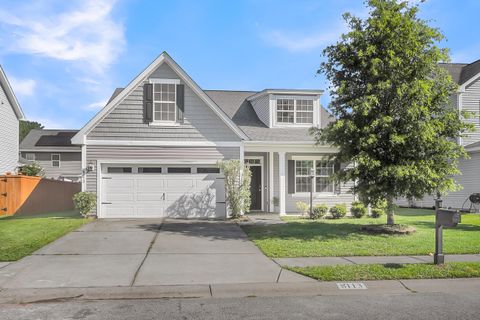 8113 Saveur Lane