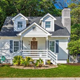 1507 Village Square